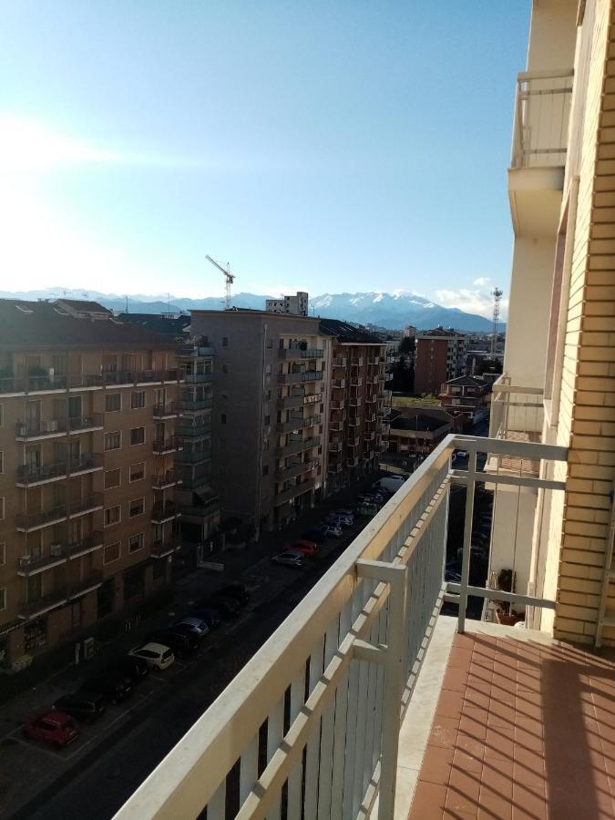 Bruno Turin Apartment Near The Metro Collegno Exteriér fotografie