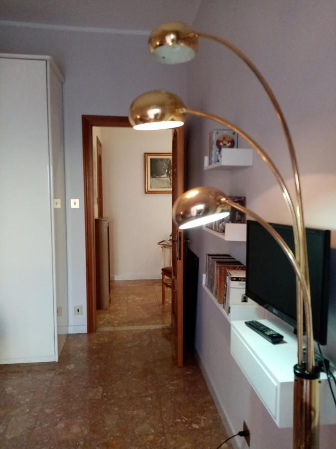 Bruno Turin Apartment Near The Metro Collegno Exteriér fotografie